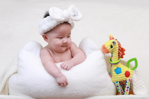 荆州宝宝几个月翻身 荆州宝宝几个月翻身